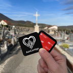 Placa Conmemorativa con Código QR — Aún Contigo