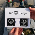 Placa Conmemorativa con Código QR — Aún Contigo